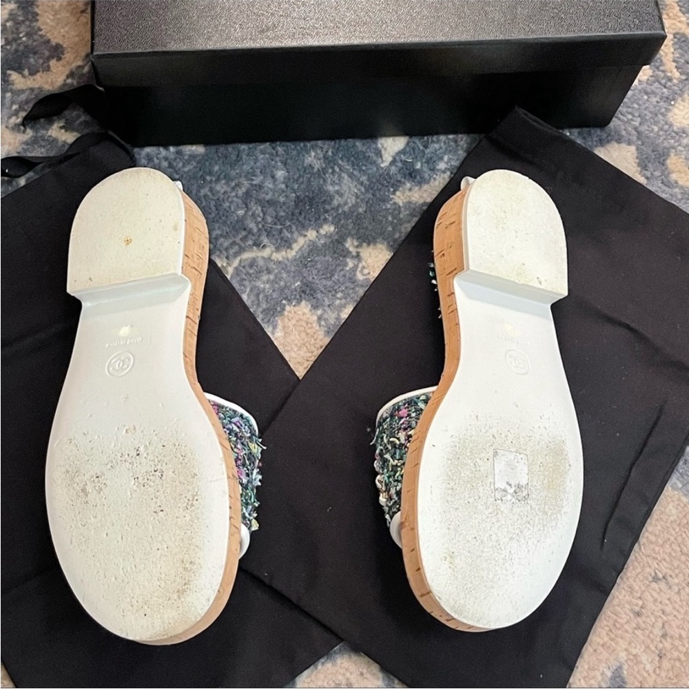 Chanel Tweed Slides Cork Mule Heel 21C White Sandals Slides Size 39 - Picture 9 of 12